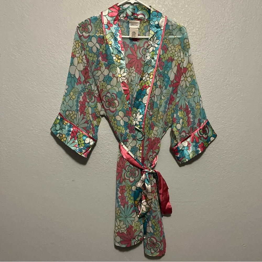 Delicates Sheer Blue Floral Short Kimono Robe With Satiny Trim Size Large